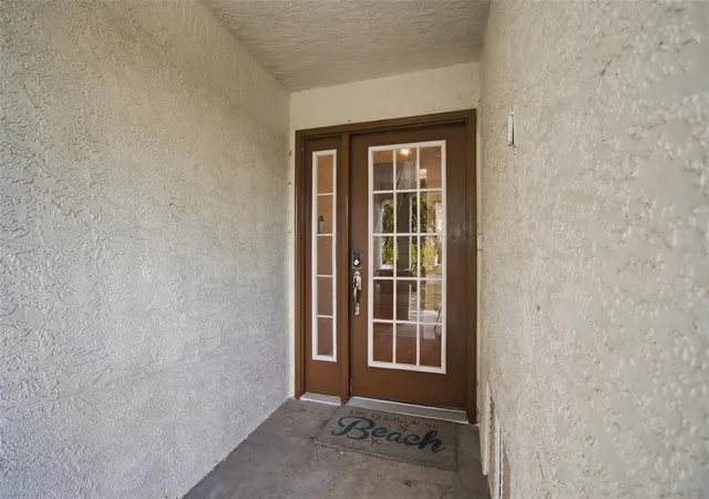 Photo 2 of Townhouse for sale at 405 Madeira Cir, Saint Petersburg, FL 33715 | MLS# TB8555652 | Listing updated on 2026-10-08