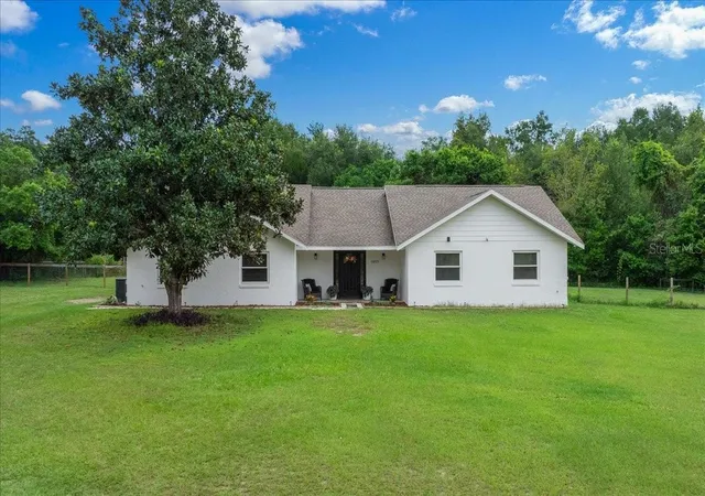 Single family home for sale at 14871 SE 41st Court, SUMMERFIELD, FL 34491 | MLS# O6447864