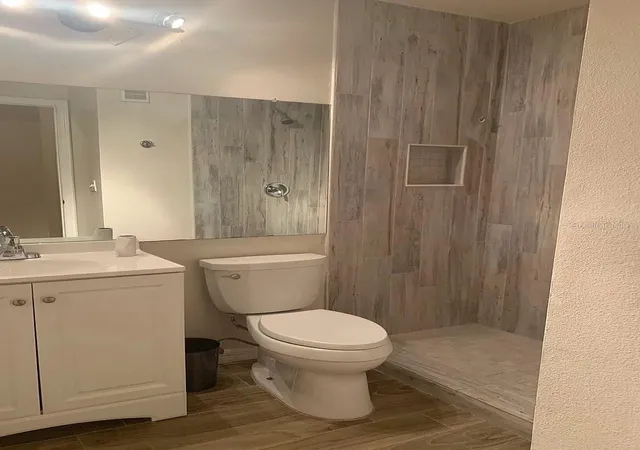 Photo 3 of Condo for sale at 4356 S Kirkman Rd #507, Orlando, FL 32811 | MLS# O6447865 | Listing updated on 2026-10-07