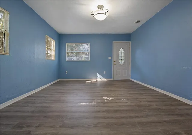 Photo 3 of Single family home for sale at 637 Vera St, Daytona Beach, FL 32114 | MLS# O6447870 | Listing updated on 2026-10-08