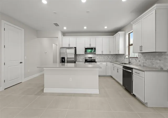 Photo 2 of Single family home for sale at 2633 Gabel Oak Dr, North Port, FL 34289 | MLS# TB8555658 | Listing updated on 2026-10-07