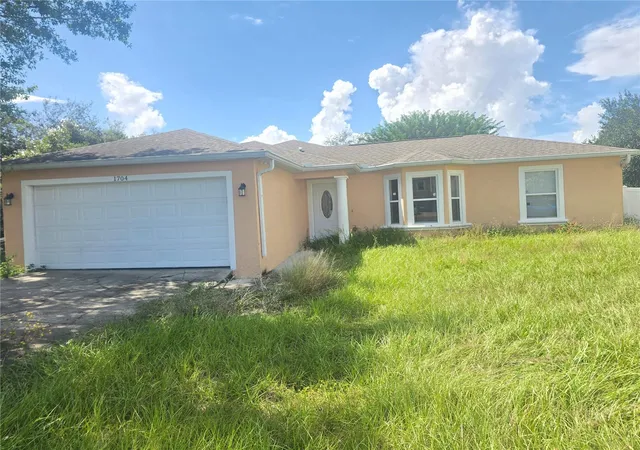 Photo 1 of Single family home for sale at 1704 Snook Pl, Kissimmee, FL 34759 | MLS# TB8555662 | Listing updated on 2026-10-08