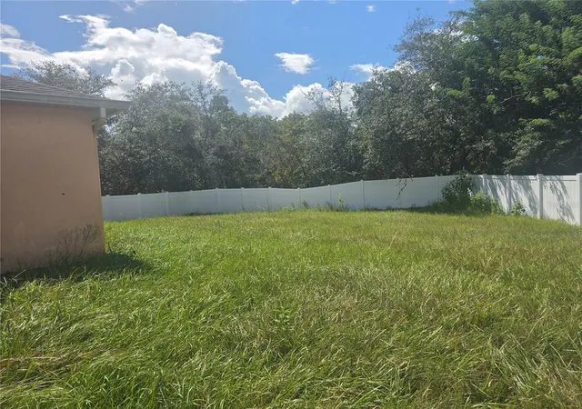 Photo 4 of Single family home for sale at 1704 Snook Pl, Kissimmee, FL 34759 | MLS# TB8555662 | Listing updated on 2026-10-08