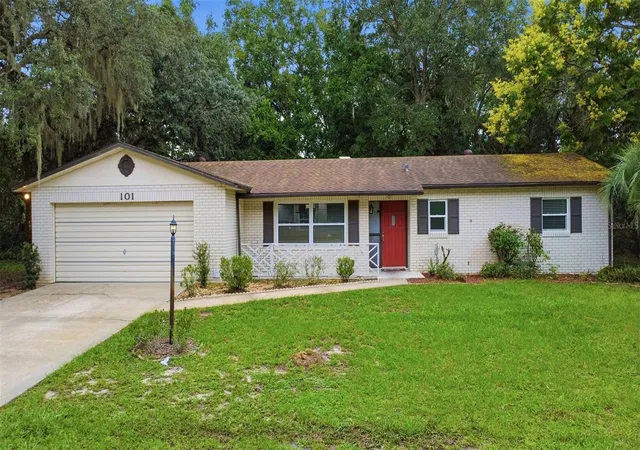 Photo 2 of Single family home for sale at 101 Highland Ave, Debary, FL 32713 | MLS# V4951684 | Listing updated on 2026-10-08