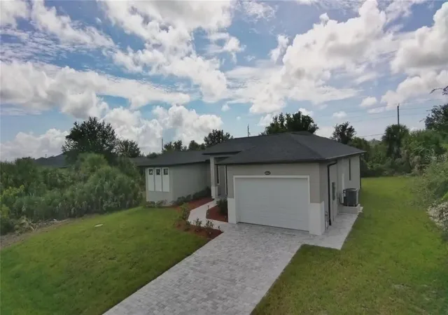 Photo 4 of Single family home for sale at 14265 Fort Myers Ave, Port Charlotte, FL 33981 | MLS# O6447884 | Listing updated on 2026-10-07