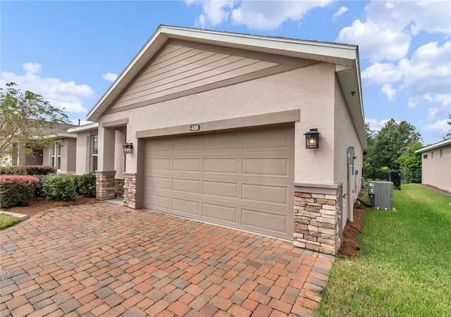 Photo 3 of Single family home for sale at 4358 Nw 57th Avenue, Ocala, FL 34482 | MLS# OM733588 | Listing updated on 2026-10-08