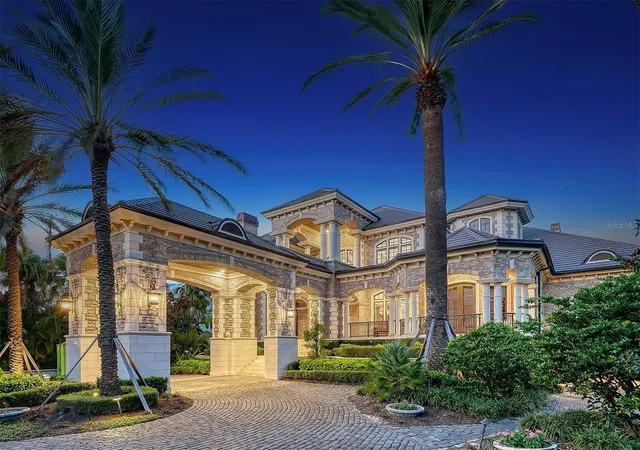 Single family home for sale at 1423 Hillview Dr, SARASOTA, FL 34239 | MLS# A4708764