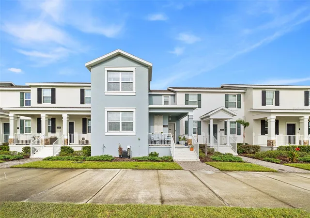 Photo 3 of Townhouse for sale at 1700 Tohoqua Blvd, Kissimmee, FL 34744 | MLS# S5159007 | Listing updated on 2026-10-08