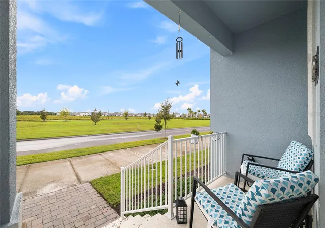 Photo 4 of Townhouse for sale at 1700 Tohoqua Blvd, Kissimmee, FL 34744 | MLS# S5159007 | Listing updated on 2026-10-08