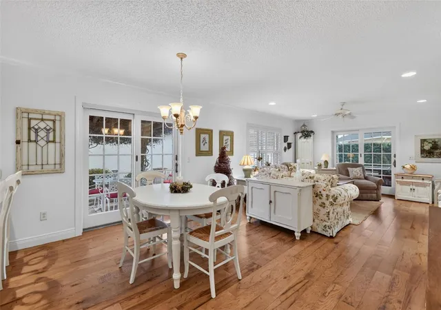 Photo 4 of House for sale at 1863 Dalton Dr, The Villages, FL 32162 | MLS# G5118744 | Listing updated on 2026-10-08