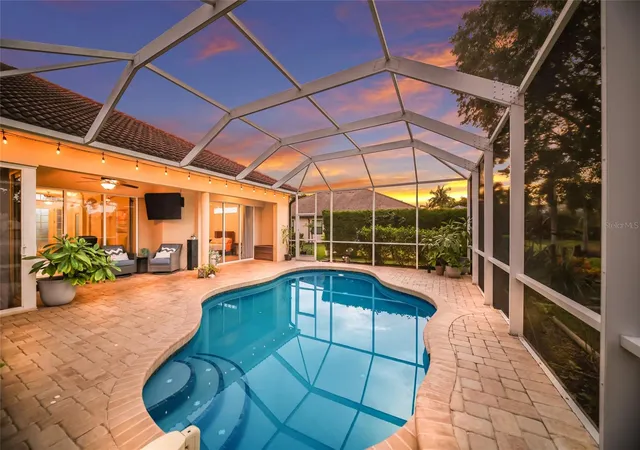 Photo 2 of Single family home for sale at 14703 Sundial Pl, Lakewood Ranch, FL 34202 | MLS# A4708766 | Listing updated on 2026-10-20