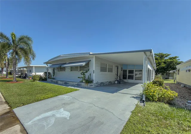 Photo 2 of Manufactured home for sale at 5317 Chateau Ln, Bradenton, FL 34207 | MLS# A4708768 | Listing updated on 2026-10-16