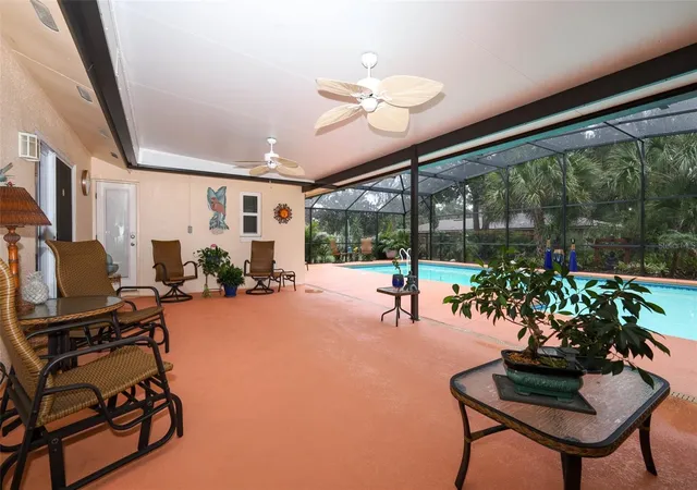 Photo 3 of Single family home for sale at 106 Poplar Pl, Longwood, FL 32750 | MLS# O6447892 | Listing updated on 2026-10-09