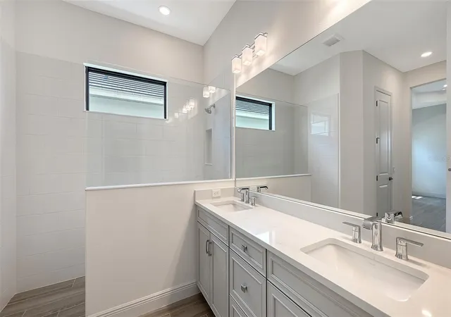 Photo 3 of Single family home for sale at 17645 Meandering Palms Xing, Bradenton, FL 34212 | MLS# A4708770 | Listing updated on 2026-10-08