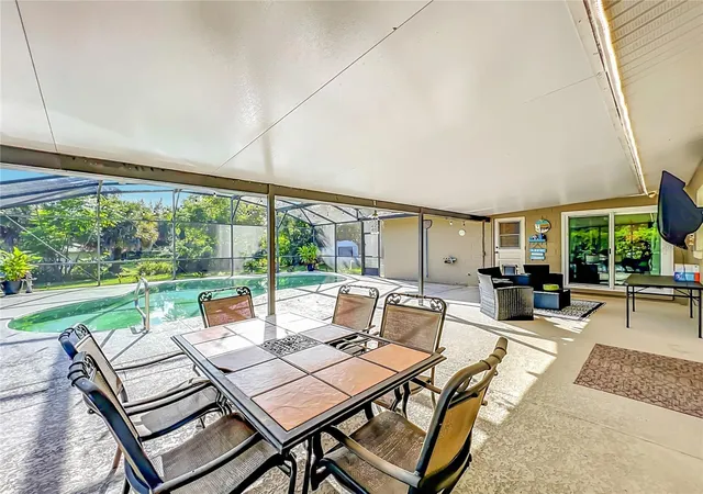 Photo 4 of Single family home for sale at 128 Aldean Dr, Sanford, FL 32771 | MLS# O6447893 | Listing updated on 2026-10-08