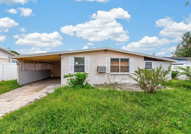Single family home for sale at 5016 S 85th Street, TAMPA, FL 33619 | MLS# TB8555683