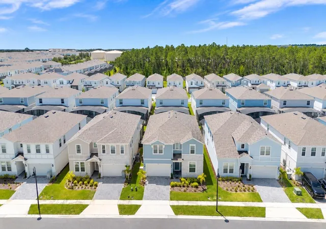 Photo 2 of Single family home for sale at 4197 Lana Ave, Davenport, FL 33897 | MLS# O6447898 | Listing updated on 2026-10-08