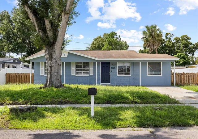 Photo 1 of Single family home for sale at 3505 Libby Loop, Tampa, FL 33619 | MLS# TB8555684 | Listing updated on 2026-10-26