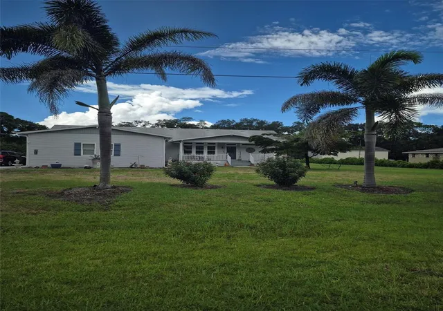 Photo 1 of Single family home for sale at 2710 61st Street E, Bradenton, FL 34208 | MLS# O6447902 | Listing updated on 2026-10-07