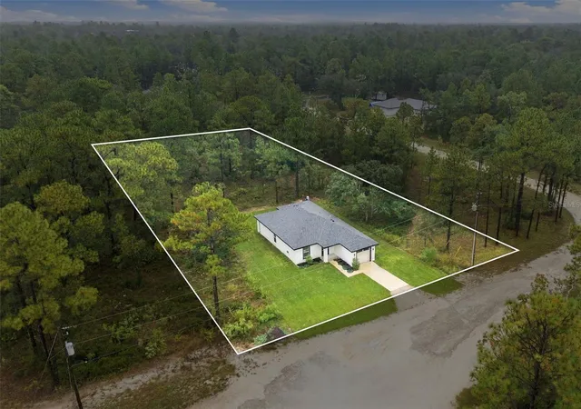 Photo 2 of Single family home for sale at 12151 Sora Ave, Brooksville, FL 34614 | MLS# W7890156 | Listing updated on 2026-10-10