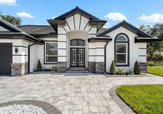 Photo 4 of Single family home for sale at 9701 Port Colony Way, Tampa, FL 33615 | MLS# TB8555688 | Listing updated on 2026-10-10