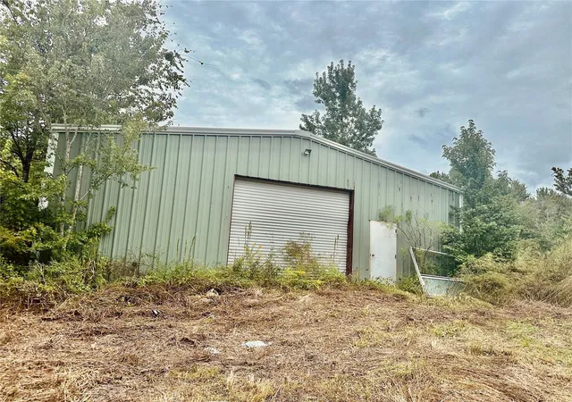 Photo 3 of Manufactured home for sale at 4752 W State Rd 235, Alachua, FL 32615 | MLS# GC544019 | Listing updated on 2026-10-09