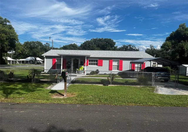 Photo 2 of Single family home for sale at 4852 18th Street, Zephyrhills, FL 33542 | MLS# TB8555689 | Listing updated on 2026-10-10