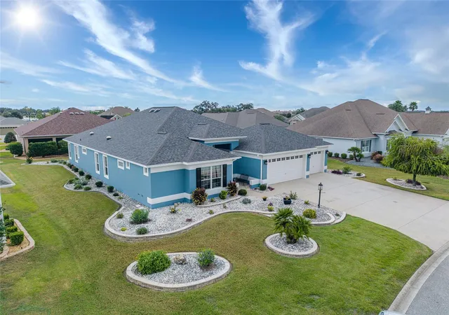 Photo 1 of Single family home for sale at 2835 Cedar Grv Loop, The Villages, FL 32163 | MLS# O6447914 | Listing updated on 2026-10-09