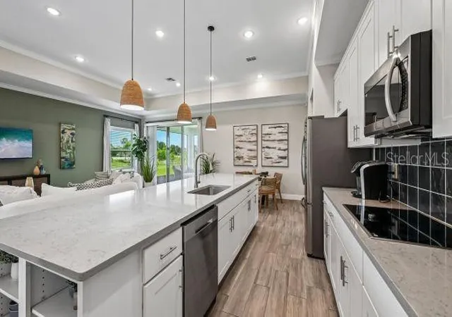Photo 3 of Single family home for sale at 5011 Lydia Ct, Spring Hill, FL 34608 | MLS# O6447918 | Listing updated on 2026-10-07