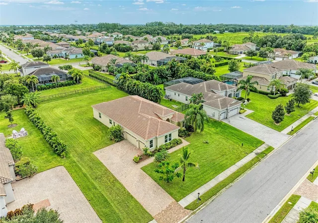 Photo 4 of Single family home for sale at 519 165th Street E, Bradenton, FL 34212 | MLS# A4708772 | Listing updated on 2026-10-07