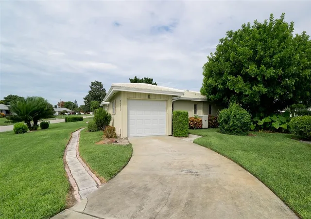 Photo 2 of House for sale at 7110 11th Avenue W, Bradenton, FL 34209 | MLS# A4708773 | Listing updated on 2026-10-08