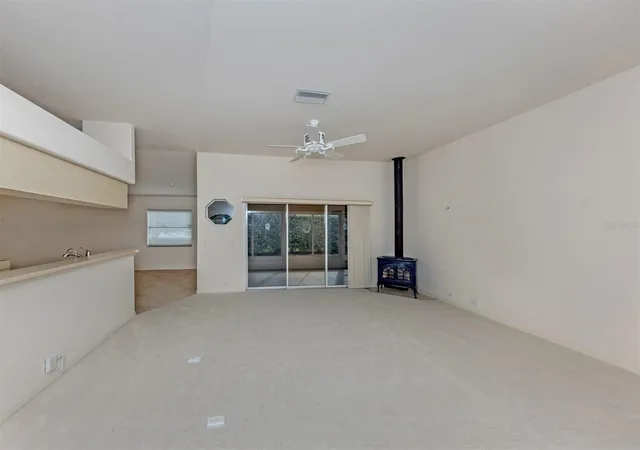 Photo 3 of Single family home for sale at 5839 Mckinley Rd, Venice, FL 34293 | MLS# N6146098 | Listing updated on 2026-10-14