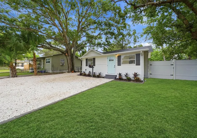 Photo 3 of Single family home for sale at 1752 42nd Street S, Saint Petersburg, FL 33711 | MLS# TB8555707 | Listing updated on 2026-10-09