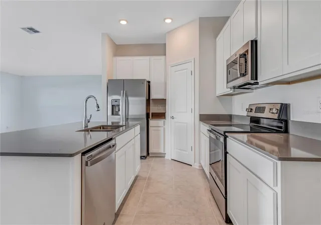 Photo 1 of Single family home for sale at 865 Citrus Reserve Blvd, Davenport, FL 33837 | MLS# O6447929 | Listing updated on 2026-10-08