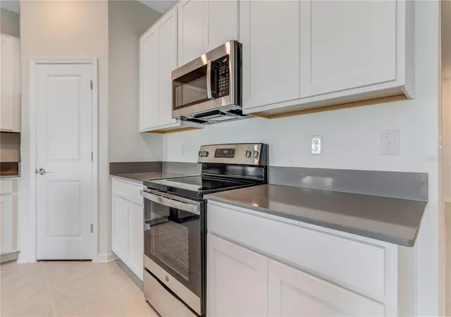 Photo 4 of Single family home for sale at 865 Citrus Reserve Blvd, Davenport, FL 33837 | MLS# O6447929 | Listing updated on 2026-10-08