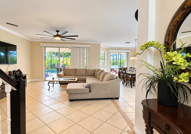 Photo 4 of Single family home for sale at 615 Copeland Dr, Haines City, FL 33844 | MLS# O6447930 | Listing updated on 2026-10-07