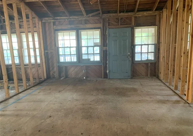 Photo 1 of Single family home for sale at 3010 E Curtis St, Tampa, FL 33610 | MLS# TB8555710 | Listing updated on 2026-10-08