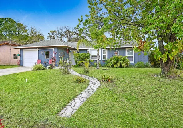 Photo 3 of Single family home for sale at 1079 Whitehurst Rd Sw, Palm Bay, FL 32908 | MLS# O6447933 | Listing updated on 2026-10-08