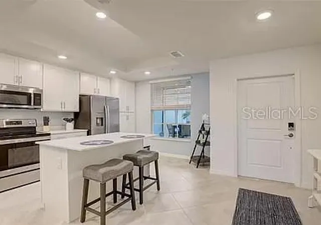 Listing Photo 4 - Condo for sale in building located at 12390 Wellen Golf St, Venice, FL 34293 - Unit #101