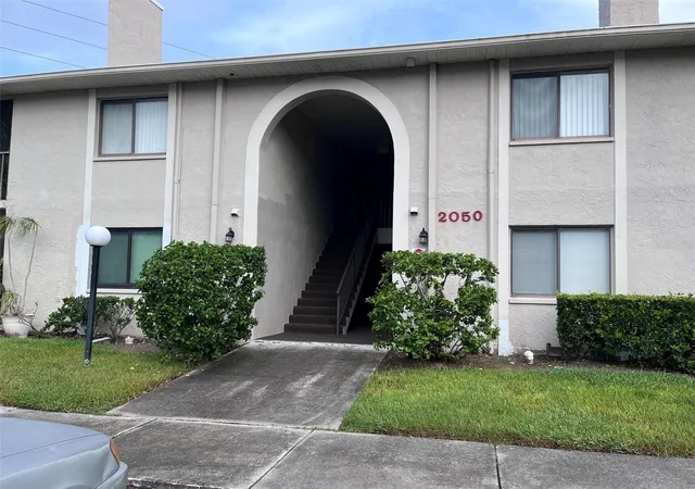 Photo 2 of Condo for sale at 2050 Hunters Glen Dr #614, Dunedin, FL 34698 | MLS# TB8555716 | Listing updated on 2026-10-10