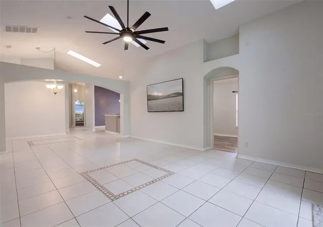 Photo 4 of Single family home for sale at 16102 Magnolia Hl St, Clermont, FL 34714 | MLS# G5118755 | Listing updated on 2026-10-09