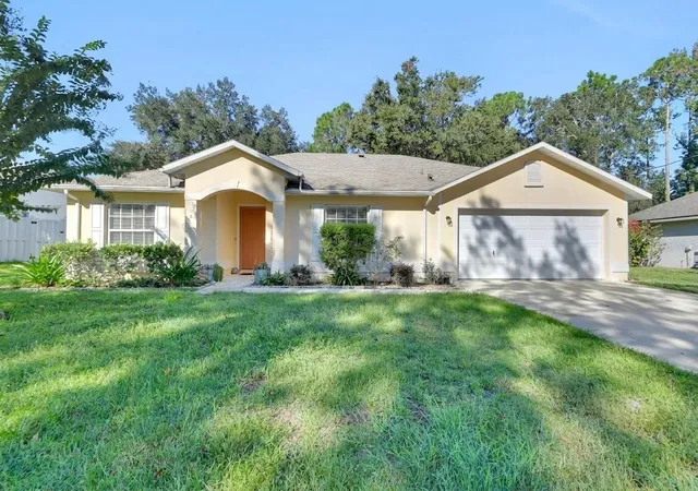 Photo 1 of Single family home for sale at 9 Perthshire Ln, Palm Coast, FL 32164 | MLS# V4951686 | Listing updated on 2026-10-21