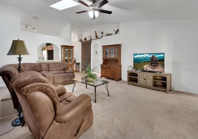 Photo 4 of Single family home for sale at 9 Perthshire Ln, Palm Coast, FL 32164 | MLS# V4951686 | Listing updated on 2026-10-21