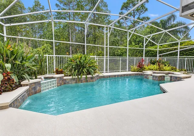 Photo 1 of Single family home for sale at 2078 Kensington Run Dr, Orlando, FL 32828 | MLS# O6447947 | Listing updated on 2026-10-08