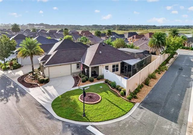 Photo 4 of House for sale at 664 Mission Hills Trl, The Villages, FL 32162 | MLS# G5118757 | Listing updated on 2026-10-10