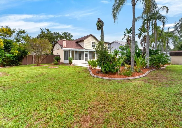 Photo 3 of Single family home for sale at 12301 Pathway Ct, Riverview, FL 33569 | MLS# TB8555737 | Listing updated on 2026-10-08