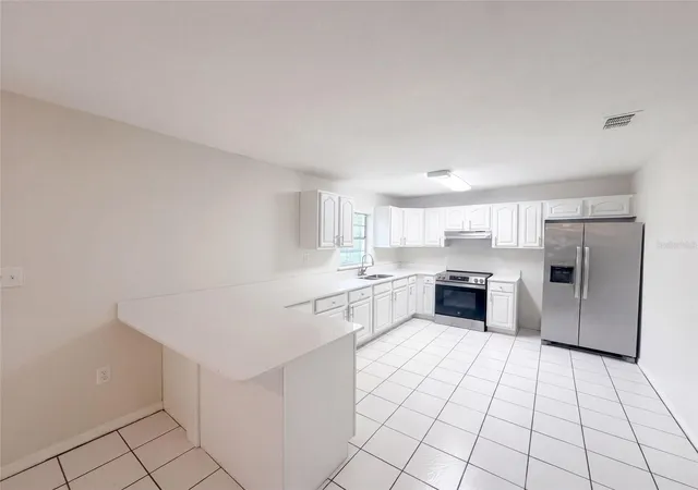 Photo 2 of Single family home for sale at 715 Drawdy Rd, Babson Park, FL 33827 | MLS# O6447953 | Listing updated on 2026-10-09