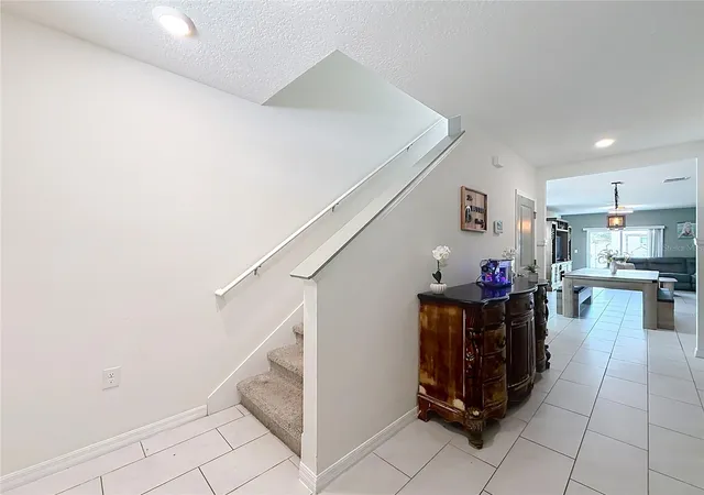 Photo 3 of Single family home for sale at 182 Amberwood Way, Umatilla, FL 32784 | MLS# G5118759 | Listing updated on 2026-10-09