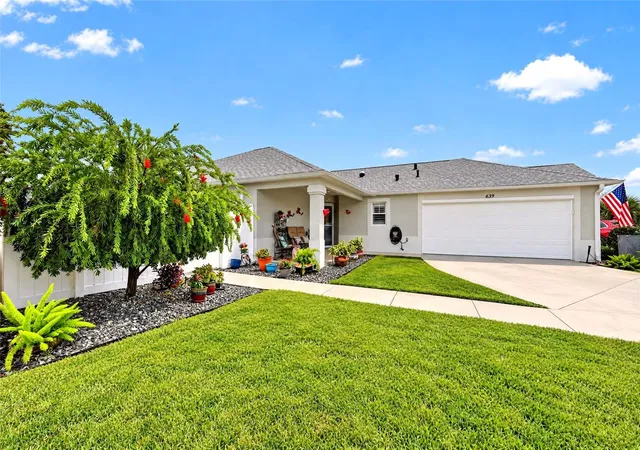 Photo 4 of House for sale at 639 Bermudez Ct, The Villages, FL 32162 | MLS# G5118760 | Listing updated on 2026-10-10