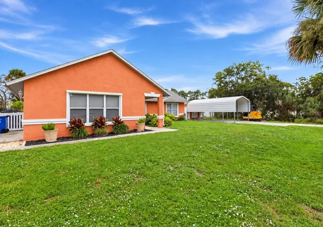 Photo 2 of Single family home for sale at 2945 Juniper Drive, Edgewater, FL 32141 | MLS# NS1089442 | Listing updated on 2026-10-15
